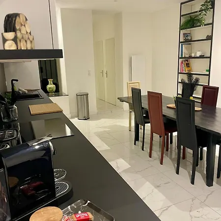 Paisible Et Spacieux T3 Au Coeur De * בורדו